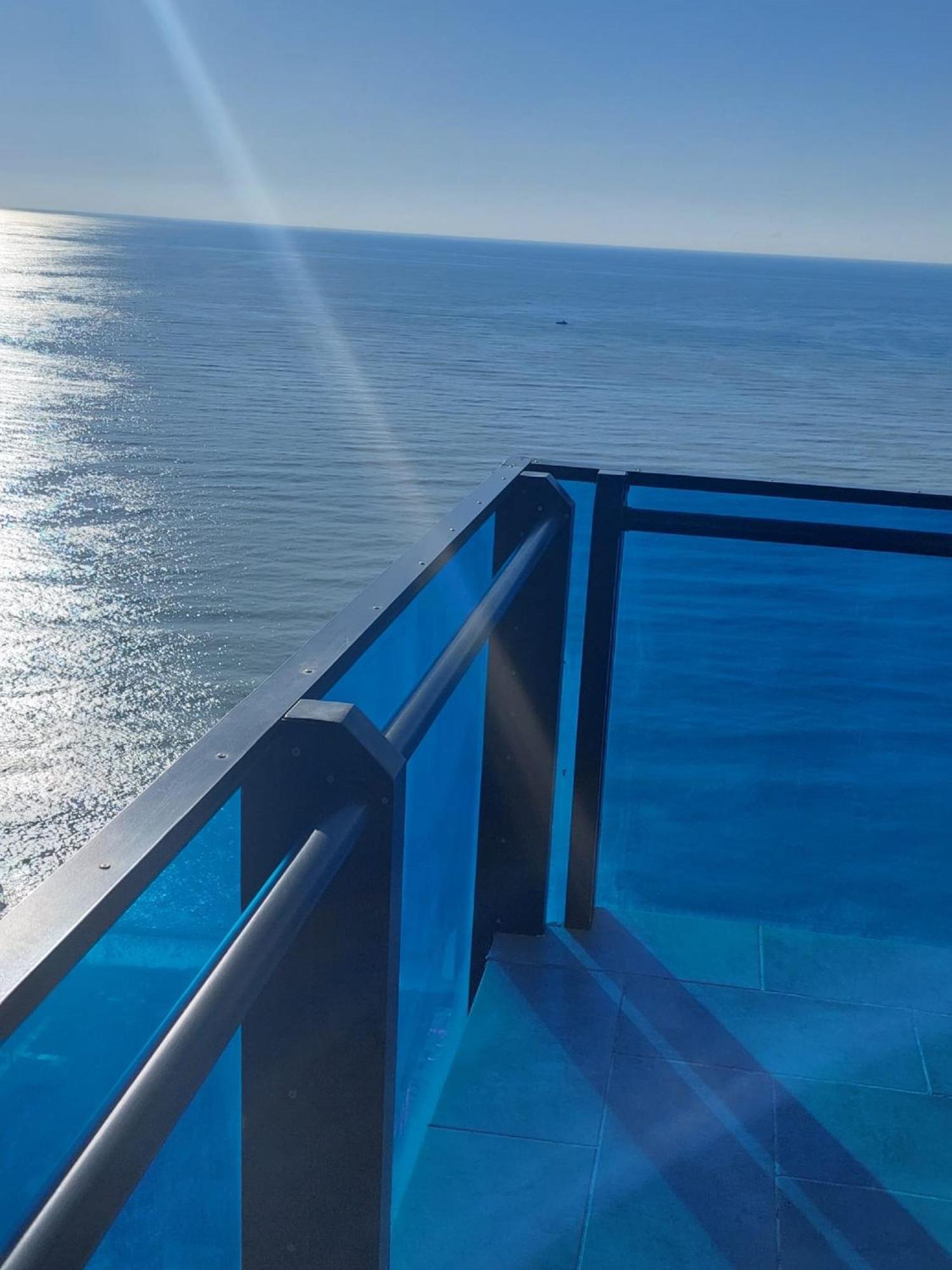 Apart-Hotel Orbi City Batumi Eksteriør bilde